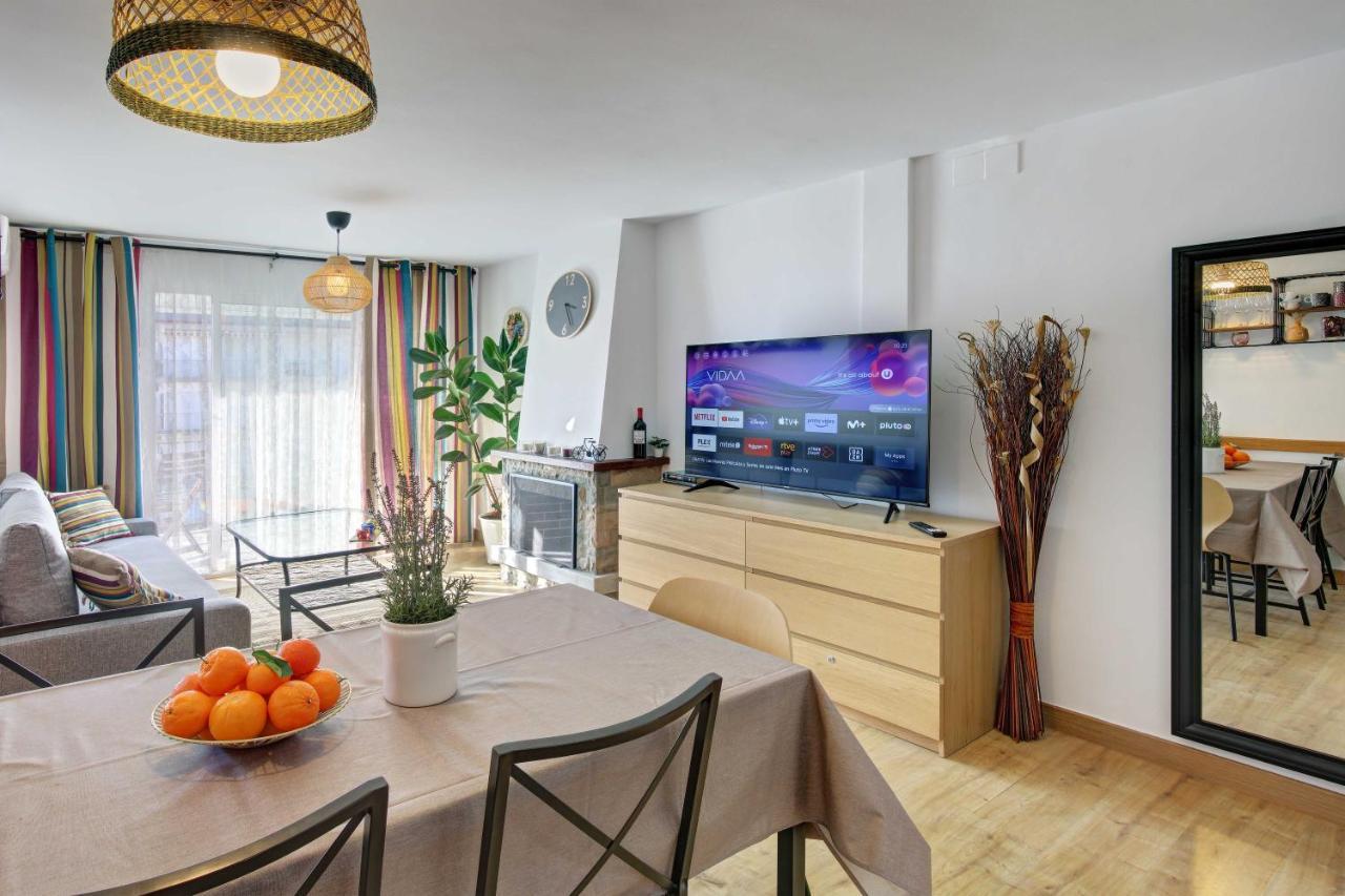 יורט דה מאר Apartament Pau Casals, 2 Min Walk From The Sea & Sea View מראה חיצוני תמונה